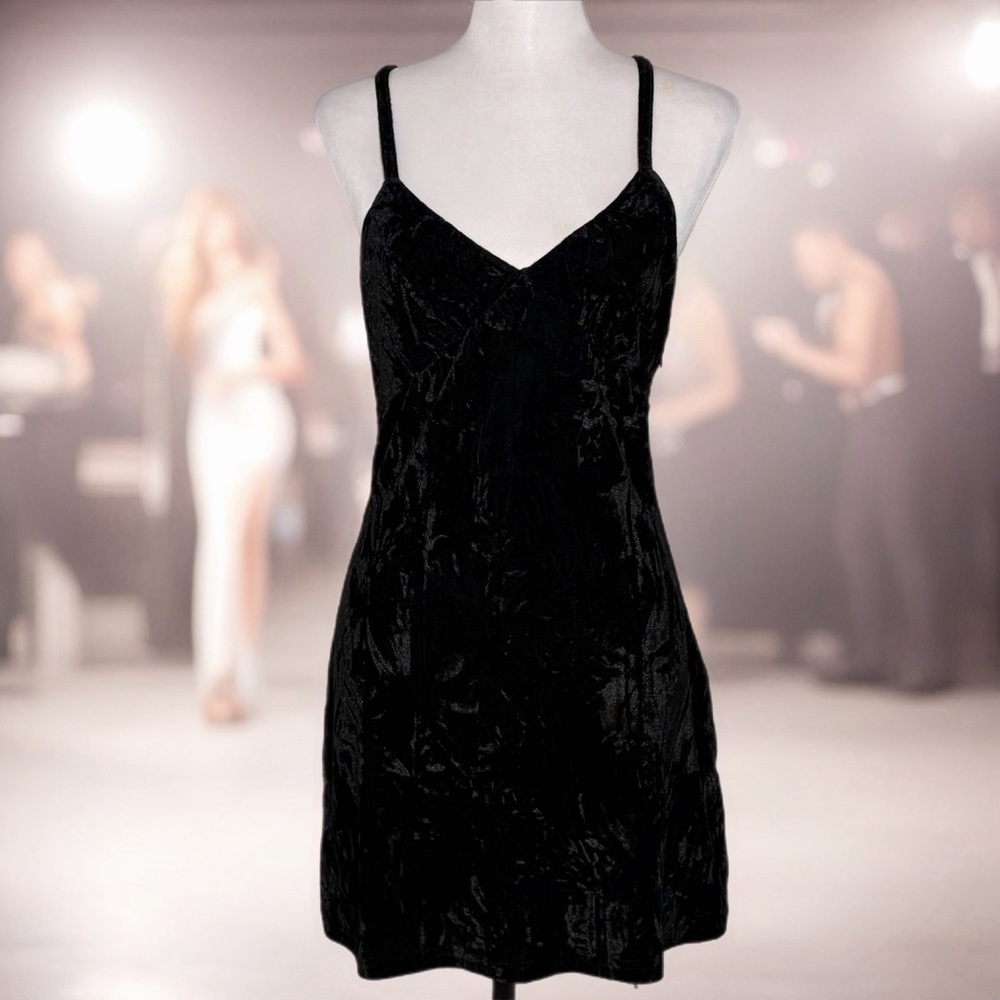 Black Crushed Velvet Babydoll Mini Dress Open Back Strappy Size S